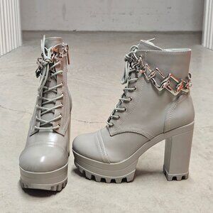 Chunky Platform Lace-Up Ankle Boots With Chain Detail In Light Olive Faux Leathe